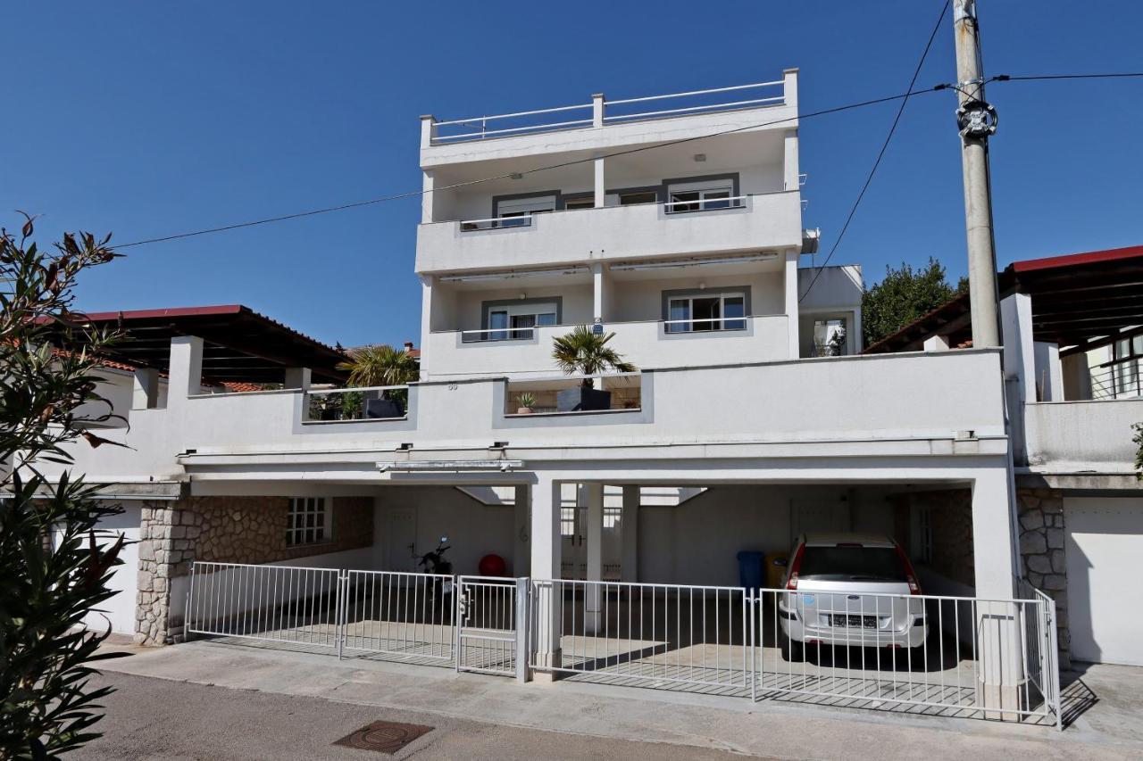 Apartments With A Parking Space Crikvenica - 12592 Kültér fotó